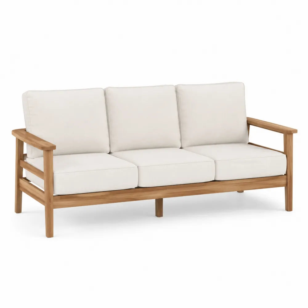 Sofa ogrodowa z drewna tekowego i beżowymi poduszkami