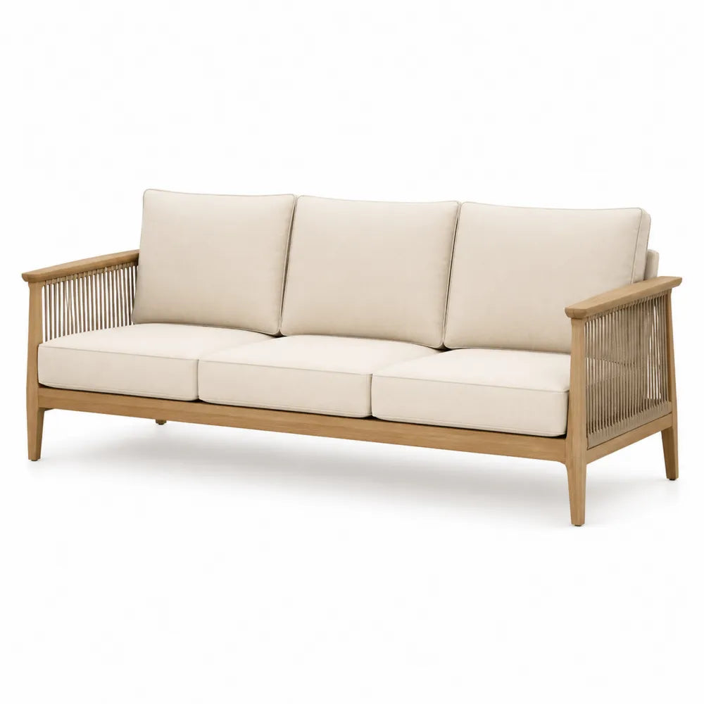 Sofa drewniana 3-osobowa z beżowymi poduszkami